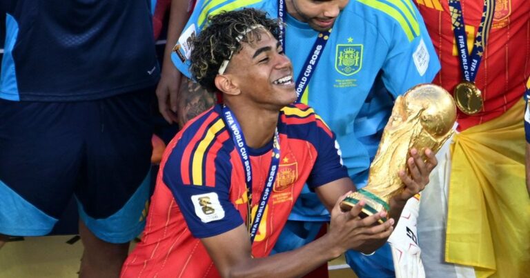 Espanha recebe prêmio recorde após título da Copa do Mundo; Brasil leva valor menor