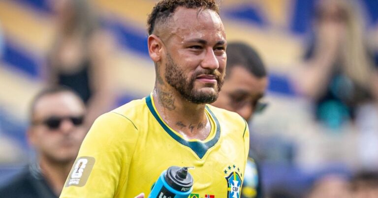 Deputado paranaense quer limitar convocação da seleção a jogadores do futebol brasileiro