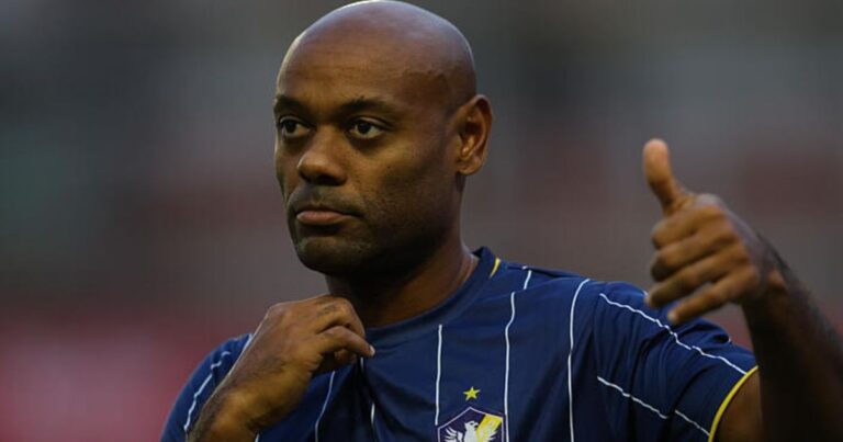 Filho de Vagner Love perde espaço em clube do Brasileirão
