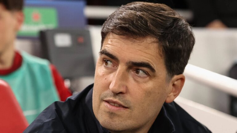 &lsquo;Precisamos ser mais eficientes nisso&rsquo;: Novo trope&ccedil;o do Liverpool justifica dor de cabe&ccedil;a de Iraola