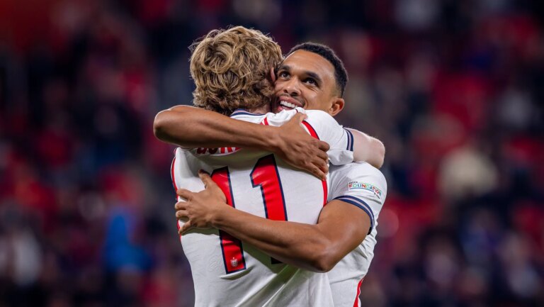 Trent Alexander-Arnold dá resposta a Tuchel em vitória da Inglaterra na Liga das Nações
