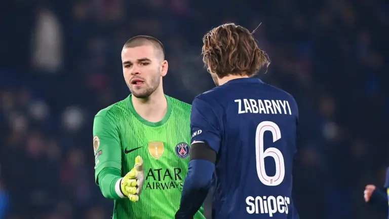 Rumo &agrave; Premier League: Flop de 380 milh&otilde;es de reais deve deixar PSG ap&oacute;s s&oacute;mente uma temporada