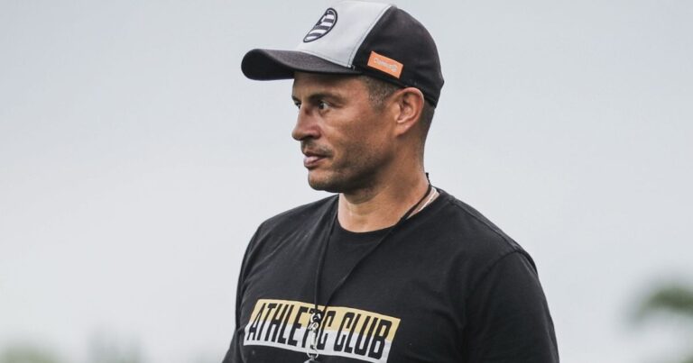 Alex destaca retorno de ex-Coritiba e projeta briga na reta final da Série B