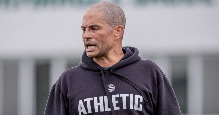 Alex volta para casa em preparação especial para reencontrar o Operário pela Série B