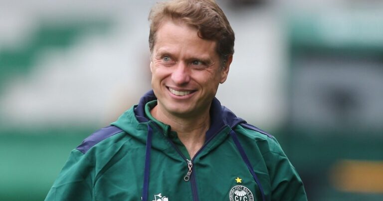 Coritiba tem retorno importante na escalação para enfrentar o Atlético-MG